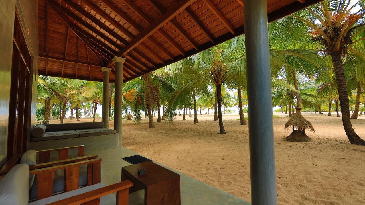 Mangrove Beach Chalets Tangalle Exterior foto